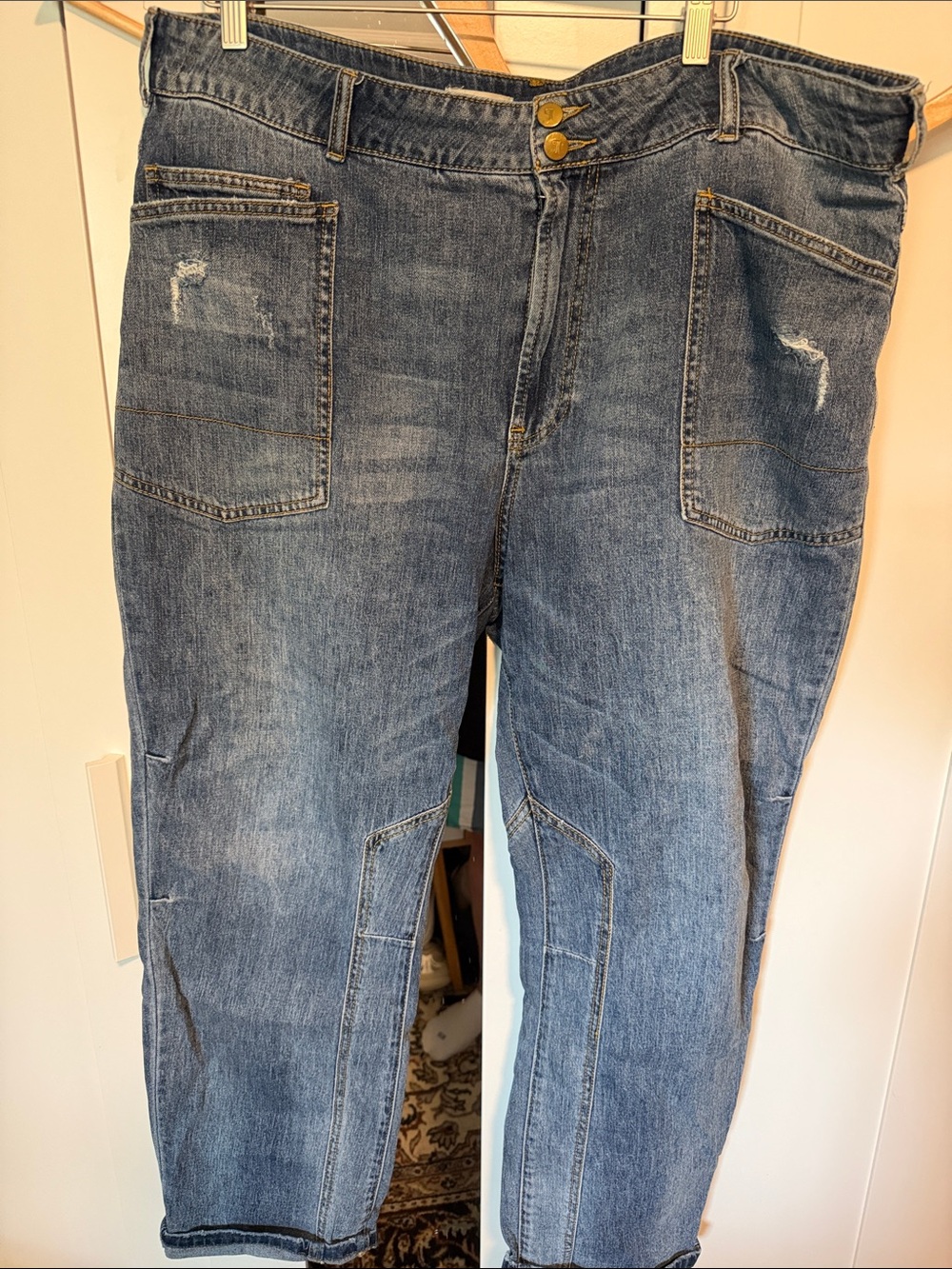 Pilcro Wanderer Blue Denim Jeans with Front Patch Pockets